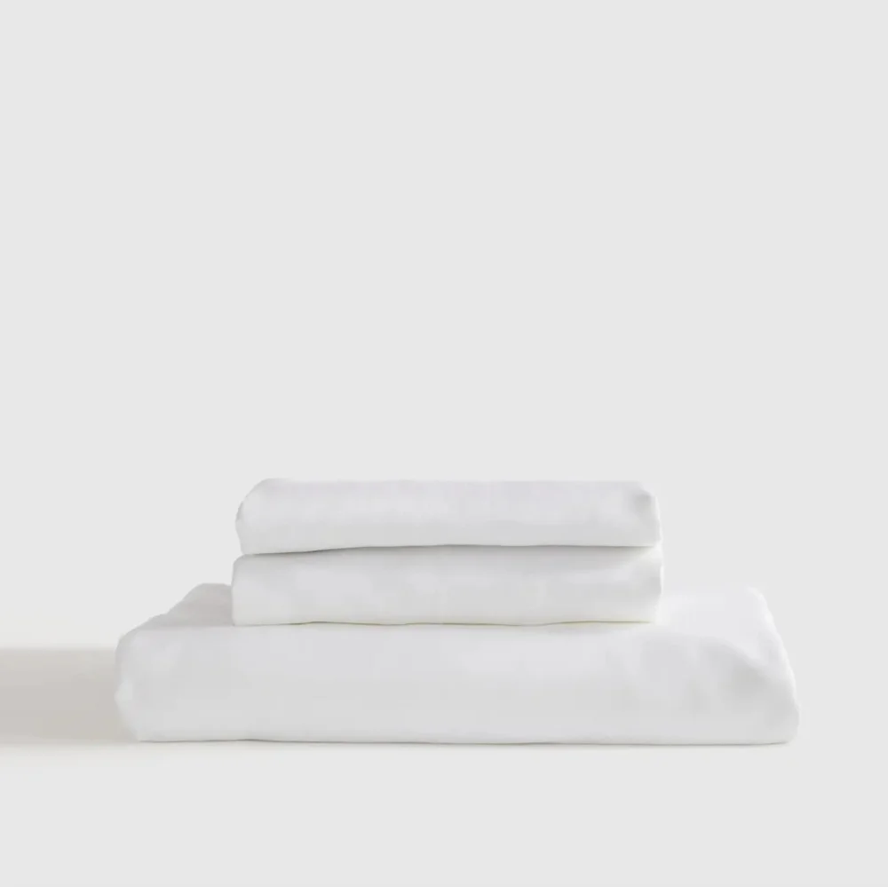 NWOT! Quince Organic Bamboo White Sheet & Pillowcases! Sz. King (960)